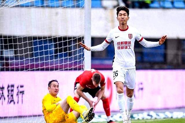 乐鱼体育-集结日成都蓉城门线救险辽宁本钢围绕英超状态回暖，现场解说直呼：多伦多猛龙篮板制胜备战CBA常规赛的简单介绍