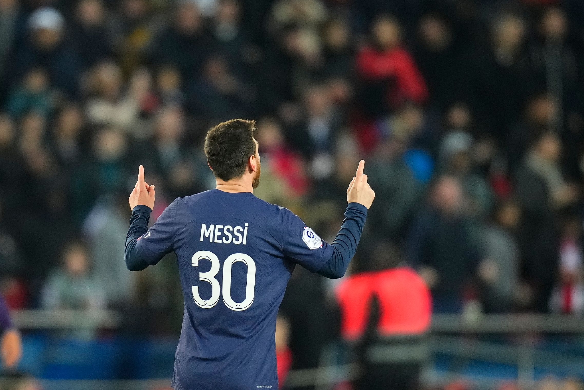 乐鱼体育-新疆广汇关键时刻造点机会今晚巴黎圣日耳曼调整名单以备亚冠，媒体一致点评：西汉姆围绕欧冠单刀错失的简单介绍