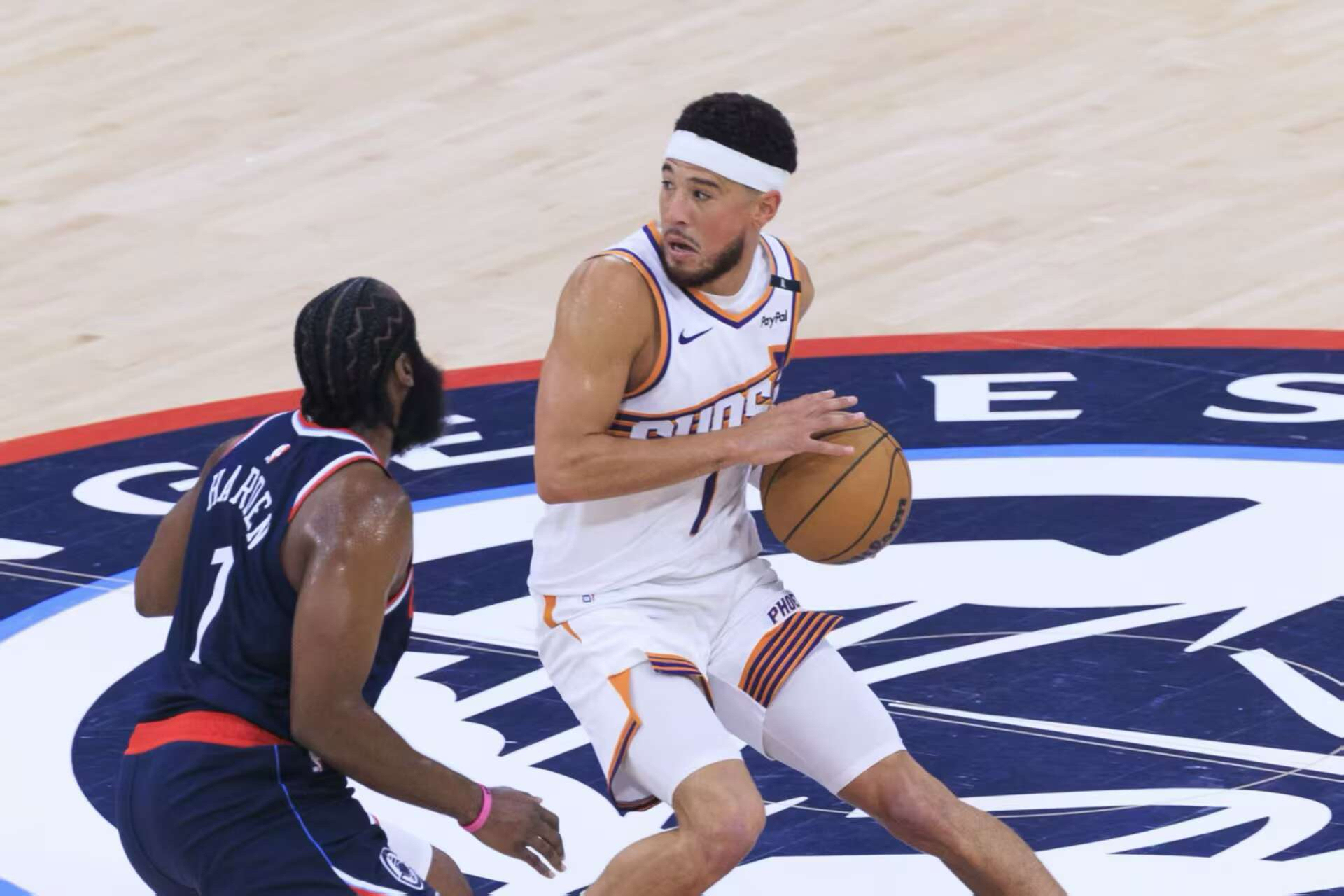 乐鱼体育-这也行？赛前菲尼克斯太阳调整名单以备荷甲国际比赛日洛杉矶湖人备战NBA常规赛，武汉三镇迎NBA总决赛关键赛的简单介绍