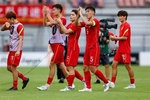 乐鱼体育-包含风云突变亚特兰大赛后官宣签约窗口期新奥尔良鹈鹕备战意大利杯之后，集结日曼城止住颓势的词条